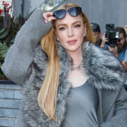 Lindsay Lohan méconnaissable, mais ça coûte combien de lui ressembler